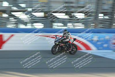 media/Nov-26-2022-Fastrack Riders (Sat) [[b001e85eef]]/Level 1/Session 1 Front Straight/